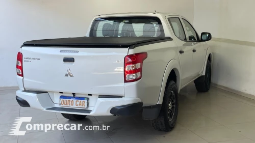 L200 TRITON 2.4 16V Turbo Sport GL CD 4X4
