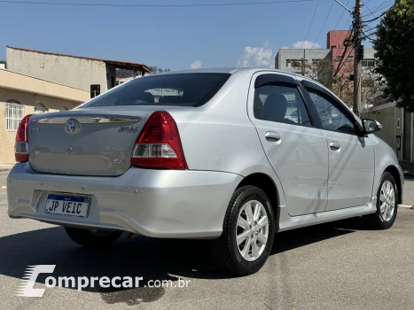 ETIOS 1.5 XLS Sedan 16V