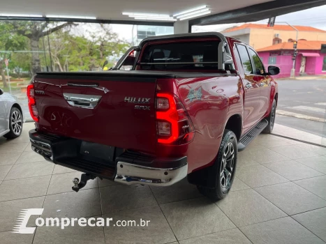 HILUX 2.8 D-4D TURBO DIESEL CD SRX 4X4 AUTOMÁTICO