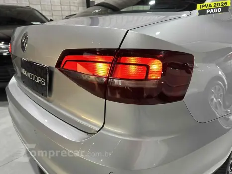 JETTA 2.0 COMFORTLINE FLEX 4P TIPTRONIC