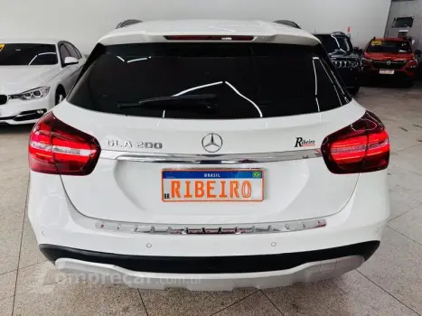 GLA 200 1.6 CGI STYLE 16V TURBO 4P