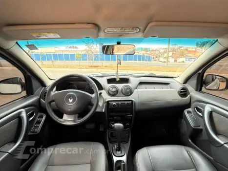 DUSTER - 2.0 DYNAMIQUE 4X2 16V 4P AUTOMÁTICO