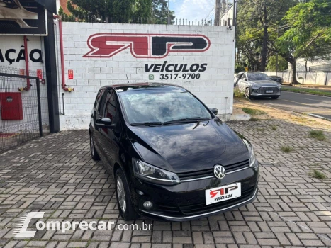 Volkswagen Fox Connect 1.6 Flex 8V 5p 4 portas