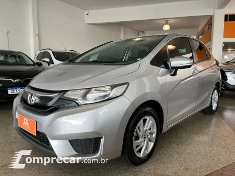 Honda FIT 1.5 LX 16V 4 portas