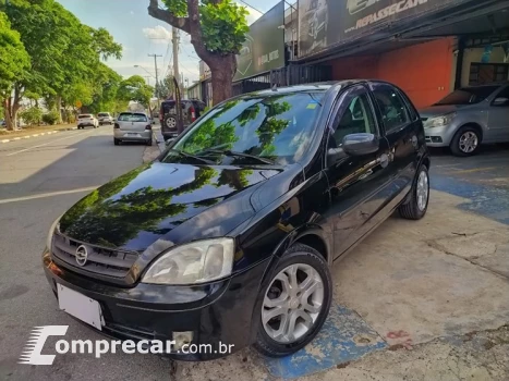 CHEVROLET CORSA 4 portas