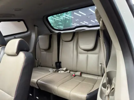 CARNIVAL 3.3 EX V6 24V