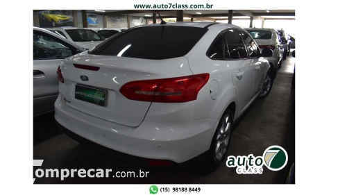 FOCUS SEDAN - 2.0 SE PLUS SEDAN 16V 4P POWERSHIFT