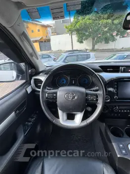 Toyota Hilux SRV CD 4x4 Diesel TDI AT