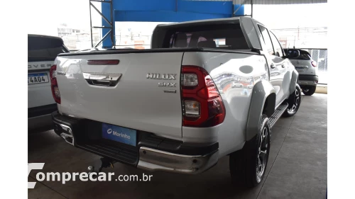 HILUX - 2.8 D-4D TURBO CD SRX 4X4 AUTOMÁTICO