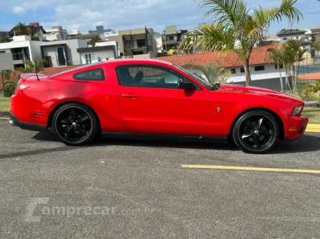 MUSTANG 3.7 COUPÉ V6 24V GASOLINA 2P MANUAL
