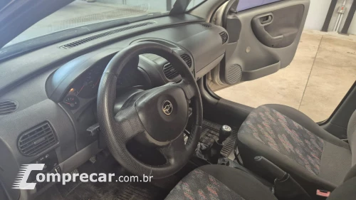 CORSA 1.8 MPFI Maxx 8V