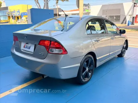 CIVIC 1.8 LXS 16V FLEX 4P AUTOMÁTICO