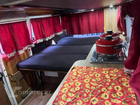 KOMBI 1.6 FURGÃO 8V GASOLINA 3P MANUAL