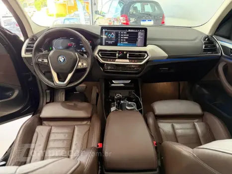X3 XDRIVE 30e X-Line Turbo Aut. (Híb.)