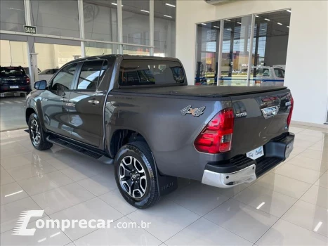 HILUX 2.8 D-4d Turbo CD SRV 4X4