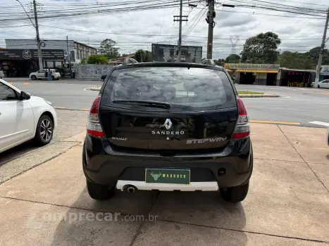 SANDERO 1.6 16V SCE Stepway