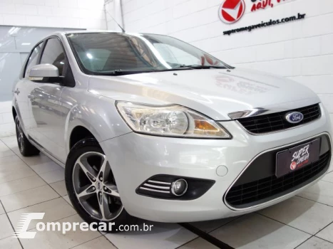 FOCUS SEDAN - 2.0 GLX SEDAN 16V 4P AUTOMÁTICO