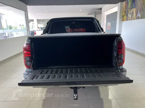 TRITON 2.4 Biturbo CD Hpe-s 4X4