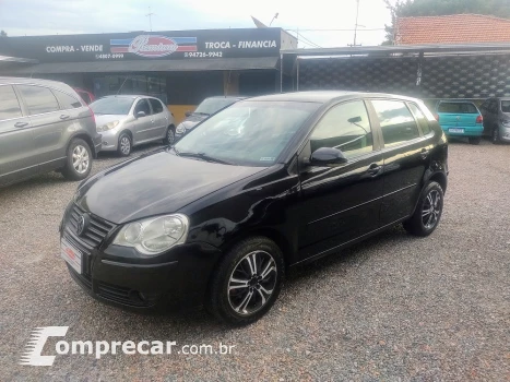 Volkswagen POLO 1.6 Mi 8v 4 portas