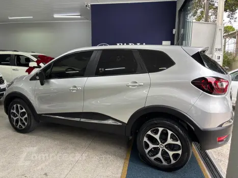 CAPTUR Intense 2.0 16V Flex 5p Aut.