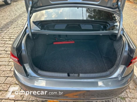 JETTA Comfort. 250 TSI 1.4 Flex 16v Aut.