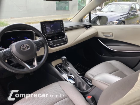 COROLLA 1.8 VVT-I Hybrid Altis