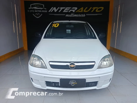 CORSA 1.4 MPFI Premium Sedan 8V