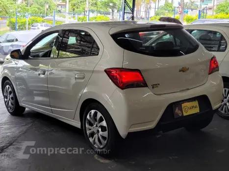 ONIX HATCH ADVANTAGE 1.4 8V Flex 5p Aut.