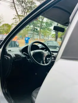 206 Presence 1.4/ 1.4 Flex 8V 5p