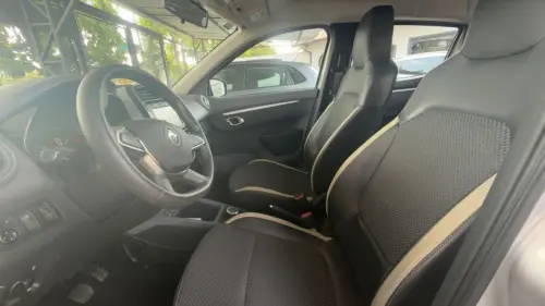 Kwid 27 KW E-TECH INTENSE ELÉTRICO