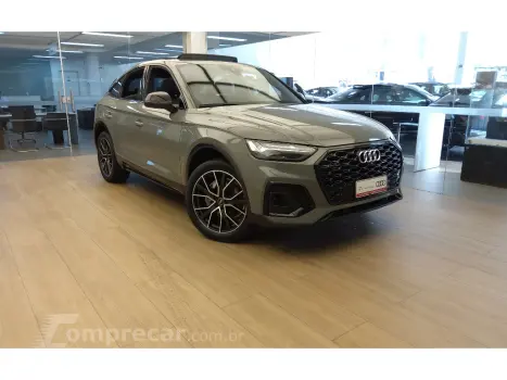 Audi Q5 2.0 45 TFSI GASOLINA SPORTBACK S LINE BLACK QUATTRO S TRO 4 portas