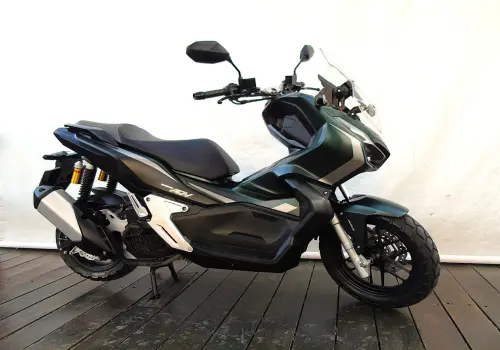 HONDA ADV 150