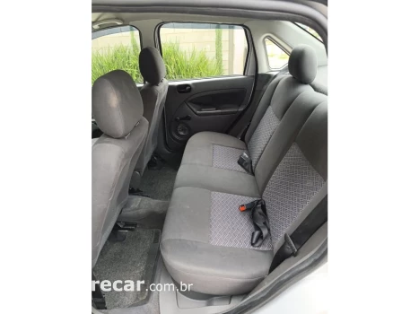 FIESTA 1.6 MPI FIRST SEDAN 8V FLEX 4P MANUAL