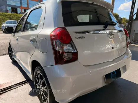 ETIOS PLATINUM 1.5 Flex 16V 4p Aut.