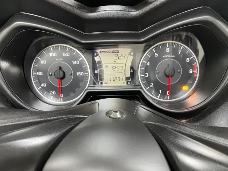 YAMAHA XMAX ABS