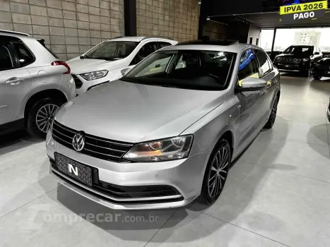 Volkswagen JETTA 2.0 COMFORTLINE FLEX 4P TIPTRONIC 4 portas