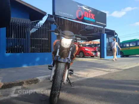 HONDA CB 250 TWISTER - street