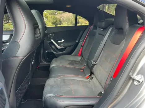 CLA 45 AMG AMG 4MATIC CGI 2.0 TB Aut.