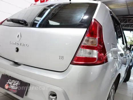 SANDERO - 1.6 EXPRESSION 8V 4P MANUAL