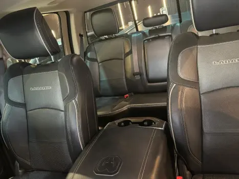 NOVA RAM 3500 LARAMIE