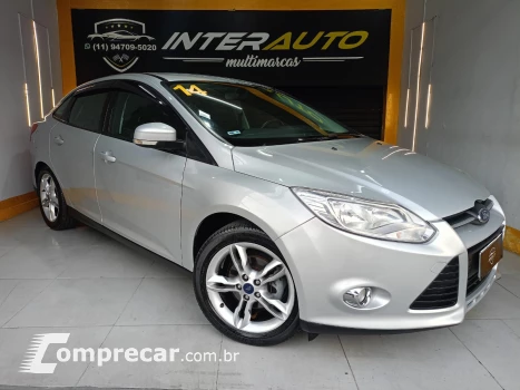 FORD FOCUS 2.0 S Sedan 16V Auto 4 portas