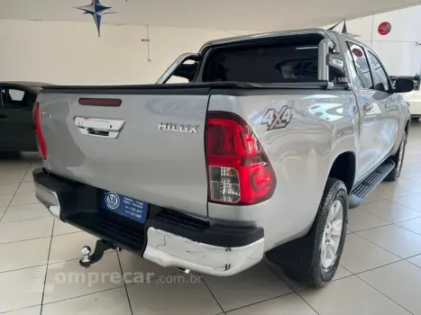 HILUX 2.8 SR 4X4 CD 16V DIESEL 4P AUTOMÁTICO