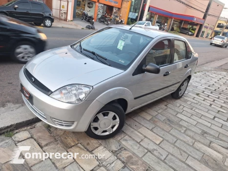 FIESTA 1.6 MPI Class Sedan 8V