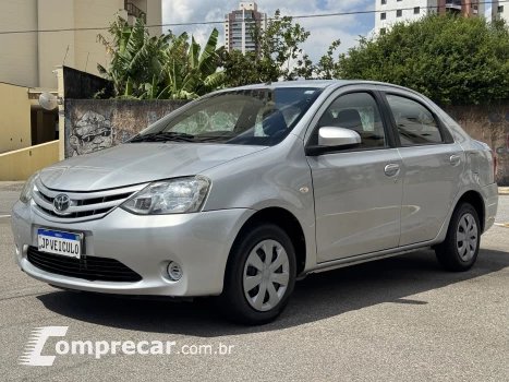 ETIOS 1.5 XS Sedan 16V