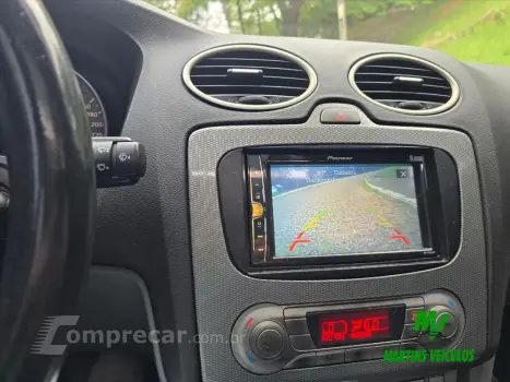 FOCUS 2.0 GHIA SEDAN 16V FLEX 4P AUTOMÁTICO
