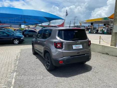 RENEGADE 1.8 16V Sport