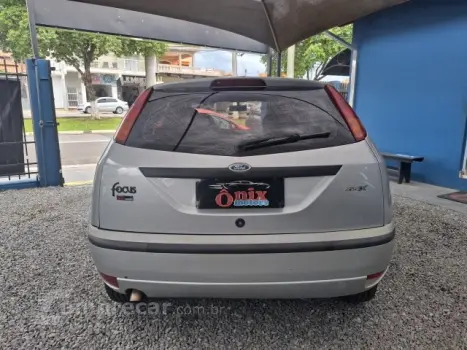 FOCUS HATCH - 1.6 GL 8V 4P MANUAL