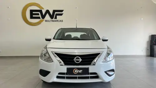 VERSA SV 1.6 16V FlexStart 4p Mec.