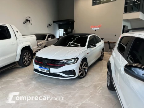 Volkswagen JETTA 2.0 TFSI GLI 4 portas