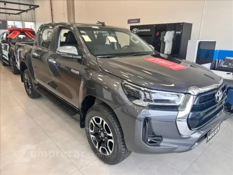 HILUX 2.8 D-4d Turbo CD SRV 4X4